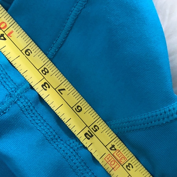 Nike Pro Dri Fit compression workout shorts - Picture 5 of 6